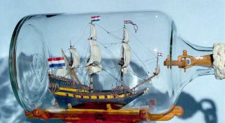 Картинка по теме - как сделать кораблик в бутылке