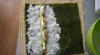 Картинка по теме - как свернуть ролл