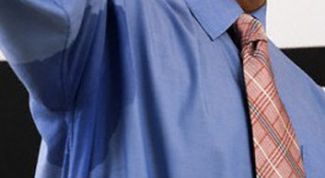 Картинка по теме - как избавиться от пота на одежде