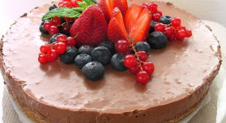 Картинка по теме - как приготовить торт из коржей