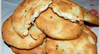 Картинка по теме - как готовить лепешки с грибами и луком