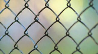 Картинка по теме - как сделать сетку-рабицу