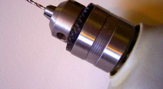 Картинка по теме - как просверлить дырку