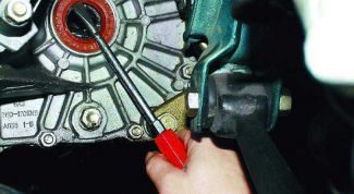 Картинка по теме - как поменять сальник