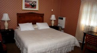 Картинка по теме - как расположить правильно кровать