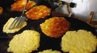 Картинка по теме - как приготовить драники из картофеля