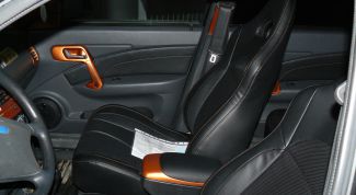 Картинка по теме - как перетянуть салон самому