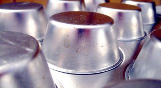 Картинка по теме - как отмыть пригоревшую посуду