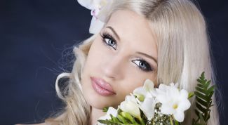 Картинка по теме - как сделать самой свадебный макияж