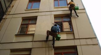 Картинка по теме - как покрасить фасад