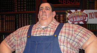 Картинка по теме - как убрать подбородок у мужчин