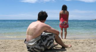 Картинка по теме - как понять, что бывший тебя еще любит