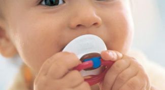 Картинка по теме - как выбрать пустышку