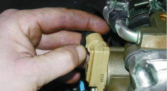 Картинка по теме - как поменять датчик холостого хода