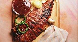 Картинка по теме - как готовить грудинку