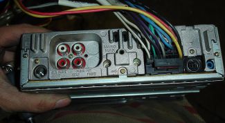 Картинка по теме - как подключить магнитофон