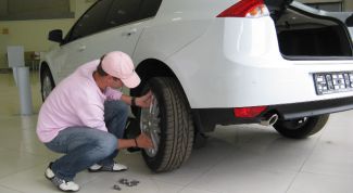 Картинка по теме - как разобрать задние фары