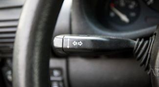 Картинка по теме - как включать поворотники