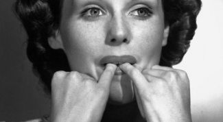 Картинка по теме - как свистеть двумя пальцами