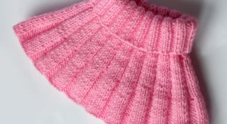 Картинка по теме - как связать спицами манишку