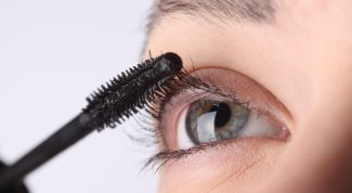 Картинка по теме - как делать макияж глаз