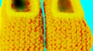 Картинка по теме - как связать тапочки спицами