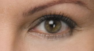 Картинка по теме - как убрать припухлости над глазами