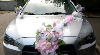 Картинка по теме - как украсить машину на свадьбу