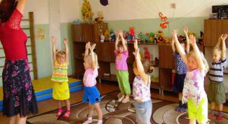 Картинка по теме - как устроиться в детский сад на работу