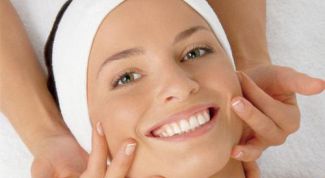 Картинка по теме - как чистить светлую кожу