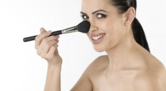 Картинка по теме - как уменьшить нос с помощью косметики