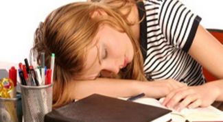 Картинка по теме - как справиться с сонливостью