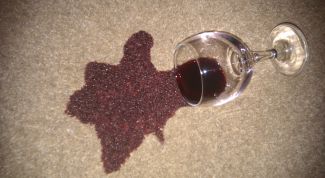 Картинка по теме - как отмыть вино