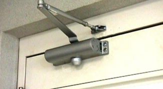 Картинка по теме - как установить доводчик двери