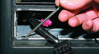 Картинка по теме - как установить автомагнитолу в ваз