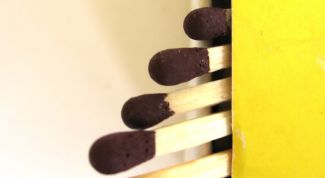 Картинка по теме - как сделать из 6 спичек 4 треугольника