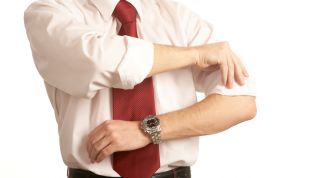 Картинка по теме - как подворачивать рукава