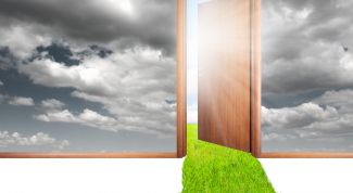 Картинка по теме - как переставить дверь