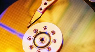 Картинка по теме - как разбить жесткий диск с данными