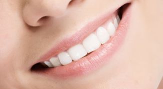 Картинка по теме - как сделать зубы белоснежными