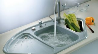 Картинка по теме - как устанавливать накладную мойку