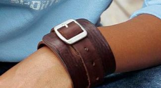 Картинка по теме - как сделать корсет на руку