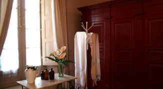 Картинка по теме - как реставрировать шкаф