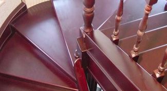 Картинка по теме - как построить в доме лестницу