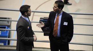 Картинка по теме - как продвинуться по карьерной лестнице