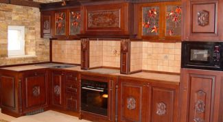 Картинка по теме - как расставить мебель в маленькой кухне