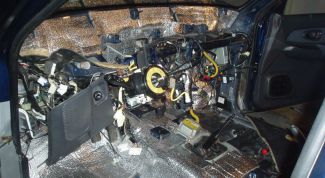 Картинка по теме - как проклеить панель на ваз 2109