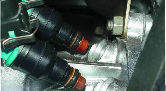 Картинка по теме - как промыть форсунки ваза