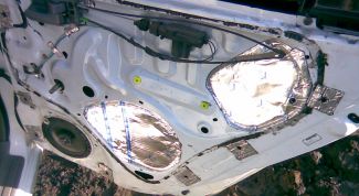 Картинка по теме - как проклеить двери