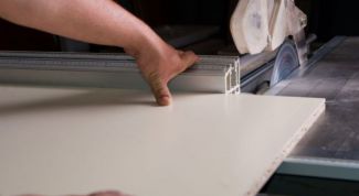 Картинка по теме - как распилить лдсп без сколов